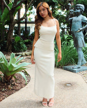 Load image into Gallery viewer, Audrey Set Top - Ivory