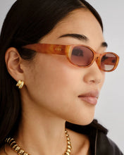 Load image into Gallery viewer, AIRE Caellum - Vintage Tort