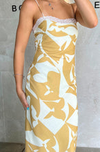 Load image into Gallery viewer, Phoebe Maxi Dress - Yellow
