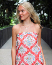 Load image into Gallery viewer, Bronwyn Set Top - Cream

