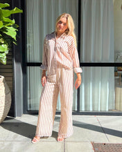 Load image into Gallery viewer, Arabella Set Pants - Latte
