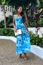 Load image into Gallery viewer, Faye Maxi Dress - Blue
