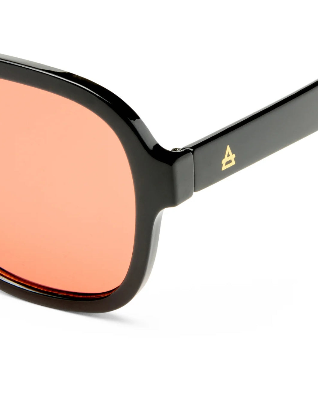 AIRE Whirlpool - Black Cinnamon Tint