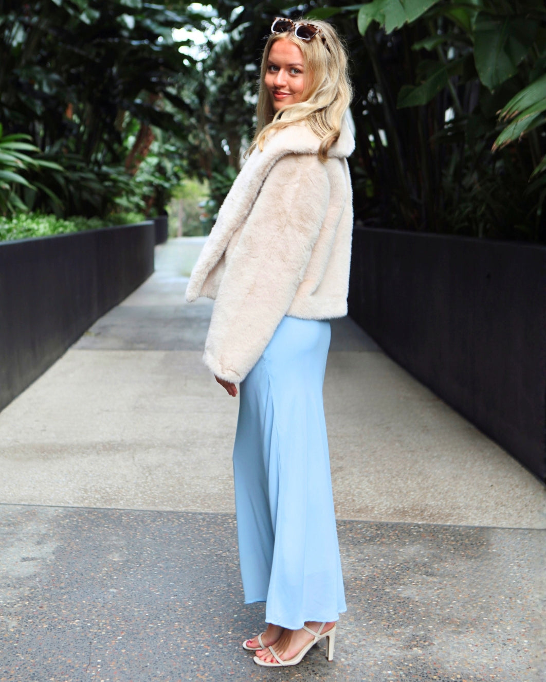 Jaz Fur Coat - Beige