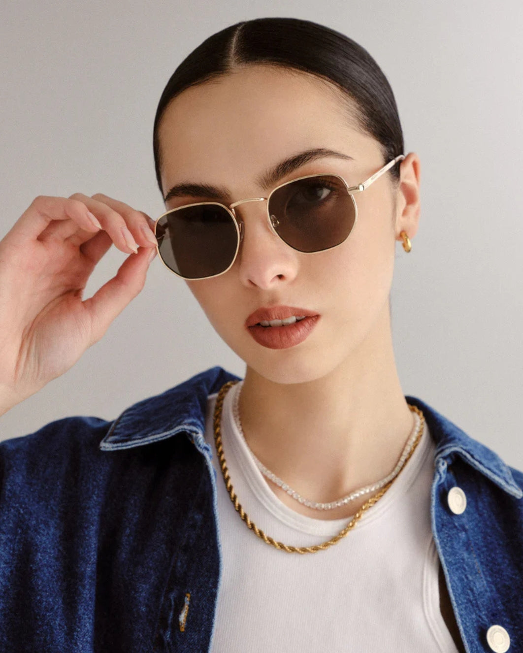 AIRE Sagitta - Gold Green Mono