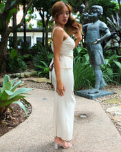 Load image into Gallery viewer, Audrey Set Top - Ivory
